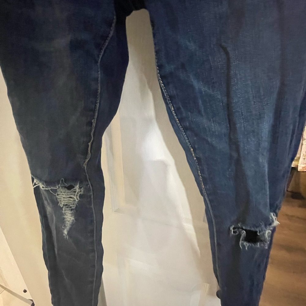 Distressed Denim Jeans